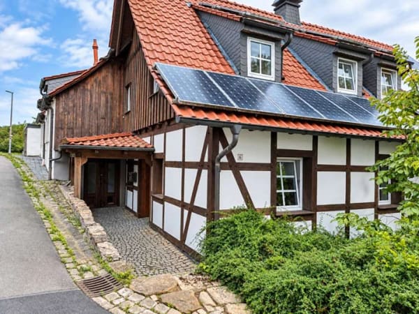 Immobilie in Bad Driburg - Fachwerk trifft Wohnkomfort – großzügiges Zuhause mit Einliegerwohnung in Bad Driburg-Neuenheerse - Bild 4