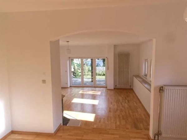 Immobilie in Wiesenttal - Provisionsfreie 3,5-Zimmer-Terrassenwohnung mit Einbauküche & Ausblick ins Grüne | Muggendorf - Bild 4