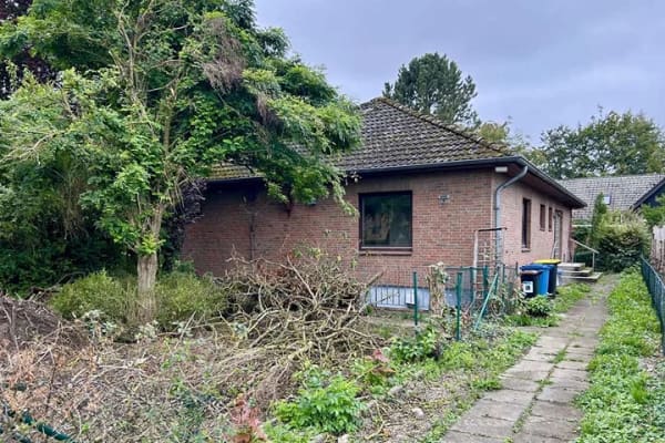 Immobilie in Pölitz - Bungalow in dörflicher Ruhe mit umfassendem Modernisierungsbedarf - Bild 2