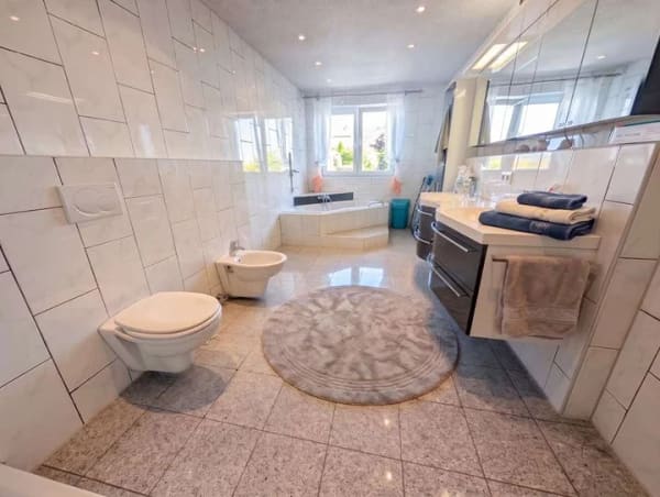 Immobilie in Niefern-Öschelbronn - 4 Wohneinheiten mit top Rendite! Mehrfamilienhaus mit Sauna, Balkon & Garten - Bild 4