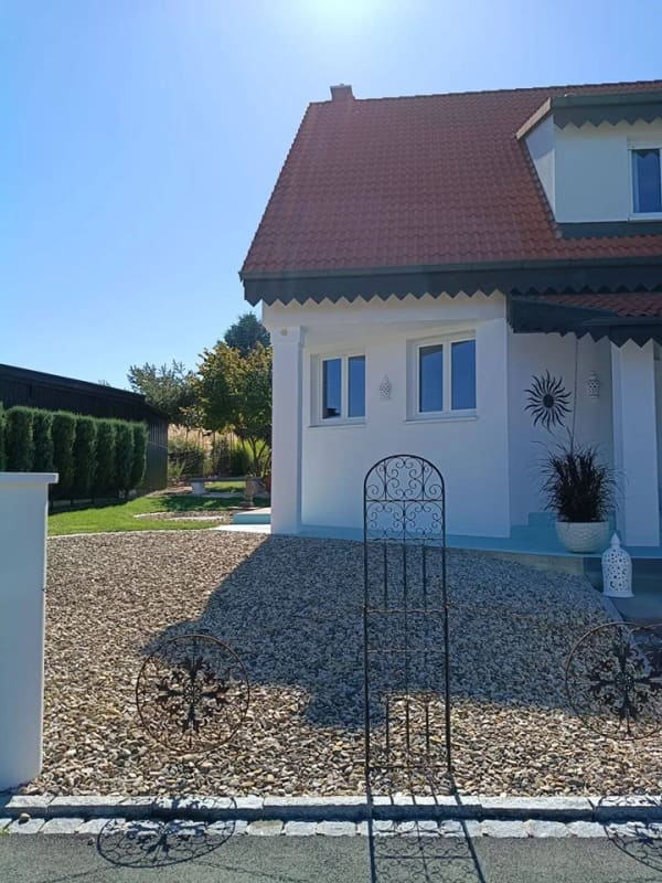Immobilie in Dachsbach - **Außergewöhnliches Traumhaus in massiver Bauweise mit Galerie, Fernblick und großem Garten** - Bild 4