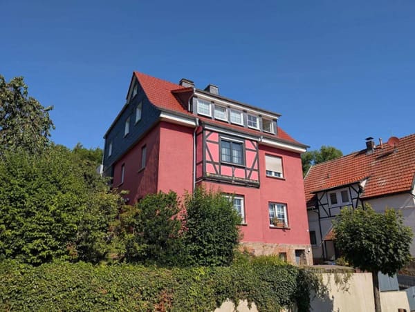 Immobilie in Bad Arolsen - Herrschaftliches Anwesen mit historischem Charme und modernem Komfort - Bild 1