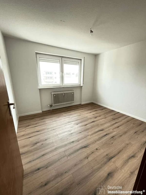 Immobilie in Mauer - 3-Zimmerwohnung inkl. zwei TG-Stellplätze, Keller, Balkon und Blick aufs Grüne! - Bild 4