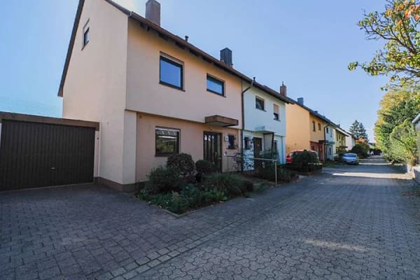 Immobilie in Puschendorf - Familienglück in 90617 – Doppelhaushälfte mit Garten und großzügigem Wohnbereich - Bild 0