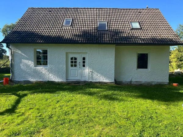 Immobilie in Tremsbüttel - Tremsbüttel. Großes Grundstück mit "Villa Kunterbunt" für Handwerker - Bild 0