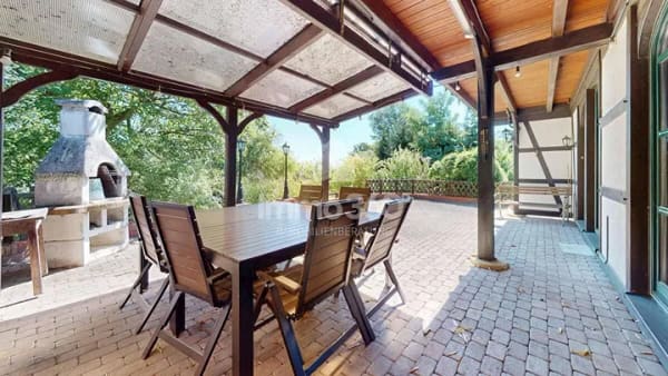Immobilie in Bad Freienwalde (Oder) - Fachwerkhaus am Wasser mit Dachterrasse und großem Garten - Bild 2
