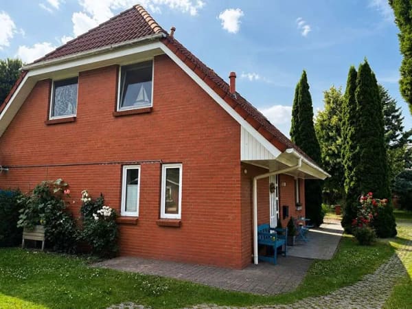 Immobilie in Wittenbeck - Ihr Zuhause an der Ostsee – Einfamilienhaus mit großem Grundstück und Baupotenzial - Bild 1