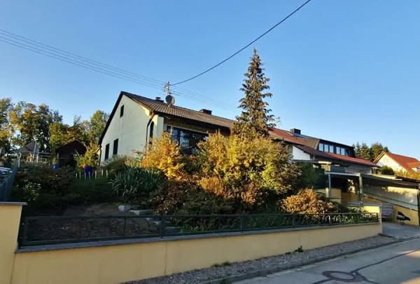 Immobilie in Allershausen - Einfamilienwohnhaus mit optionalem Freizeitgrundstück - Bild 0