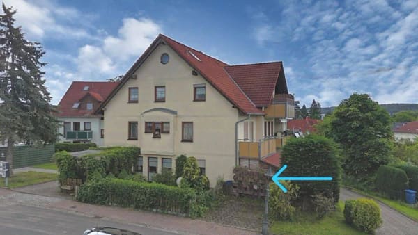 Immobilie in Blankenhain - Großzügige Erdgeschosswohnung zum Modernisieren und Wohlfühlen - Bild 0