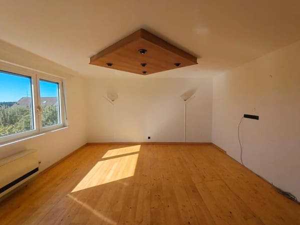 Immobilie in Rutesheim - Haus mit Garten für Familien in Rutesheim Heuweg -MAKLERFREI- - Bild 0
