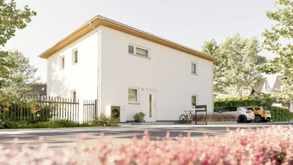 Immobilie in Weitramsdorf - Ein Zuhause mit Platz zum Entfalten - Bild 0