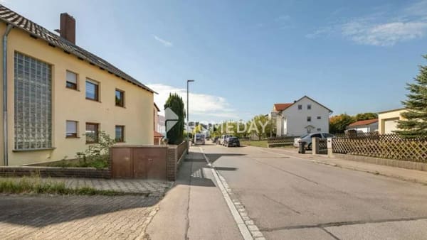 Immobilie in Gablingen - Voll vermietet: Mehrfamilienhaus mit 3 Wohneinheiten und Garagen
 - Bild 4
