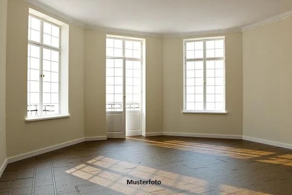 Immobilie in Südliches Anhalt - Dachgeschosswohnung in Südliches Anhalt - Bild 1