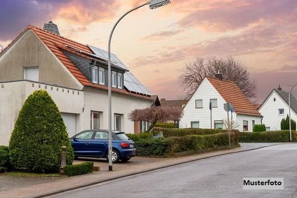 Immobilie in Allershausen - Doppelhaushälfte in Allershausen - Bild 0