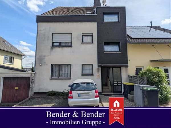 Immobilie in Königswinter - Gut geschnittene 3-Zimmer-Wohnung mit großem Wohnzimmer, Balkon und Garage in ruhigem 4-Parteienhaus - Bild 0