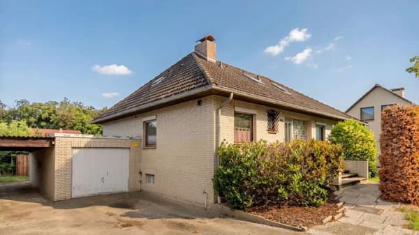 Immobilie in Dannenberg - Gepflegtes Einfamilienhaus + Baugrundstück in ruhiger Wohnlage - Bild 0