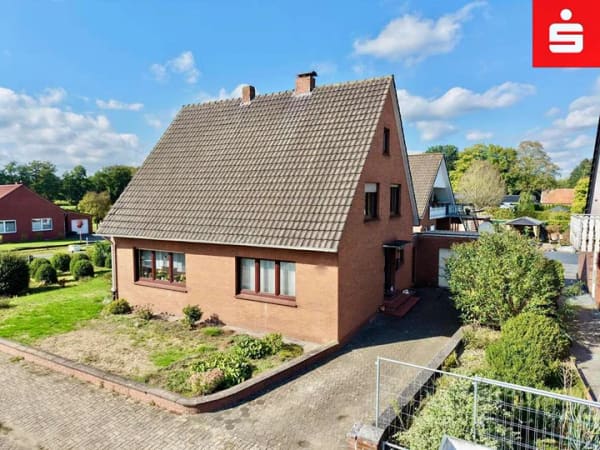 Immobilie in Neuenhaus - Großzügiges Einfamilienhaus auf Eckgrundstück in Neuenhaus - Bild 0