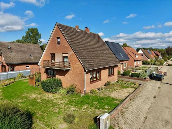 Immobilie in Neuenhaus - Großzügiges Einfamilienhaus auf Eckgrundstück in Neuenhaus - Bild 1