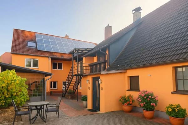 Immobilie in Lampertheim - Wohnensemble mit Charme und Potenzial im Herzen von Lampertheim-Hofheim - Bild 0