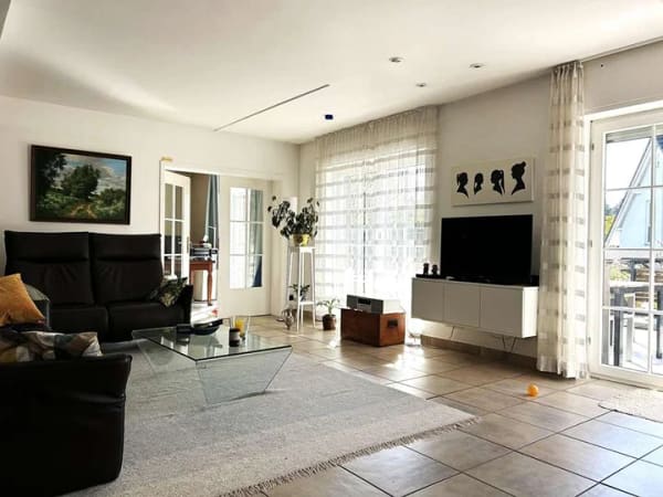 Immobilie in Teltow - Repräsentative Villa mit sonnigem Südgarten, Gewerbeeinheit und vielfältigen Nutzungsmöglichkeiten - Bild 4