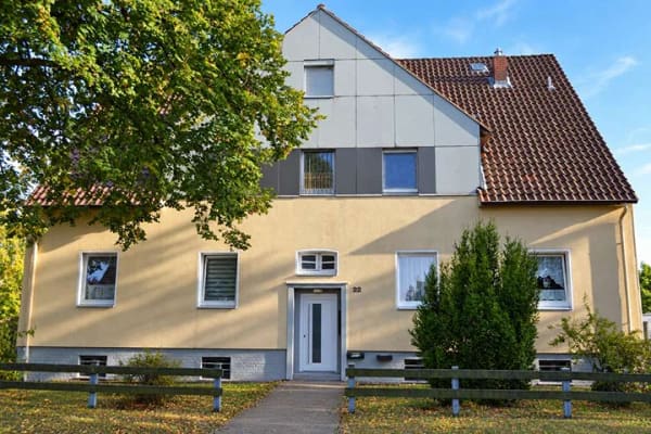 Immobilie in Langenhagen - Mehrfamilienhaus mit fünf Wohneinheiten - Bild 0