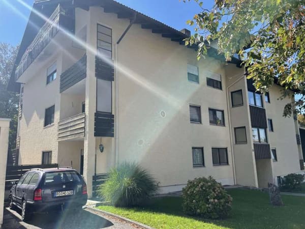 Immobilie in Wasserburg am Inn - Großzügige, helle und ruhige 4-Zimmerwohnung - Bild 0