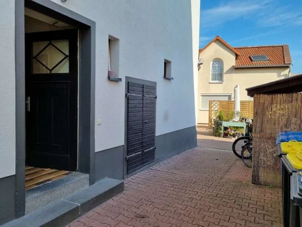 Immobilie in Oestrich-Winkel - Vollvermietetes Mehrfamilienhaus mit 5 Einheiten im historischen Ortskern von Oestrich - Bild 2