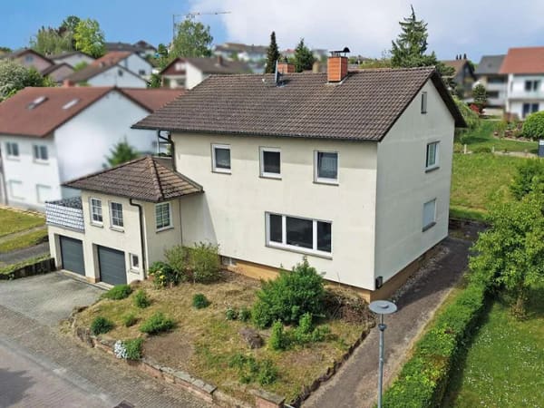 Immobilie in Zuzenhausen - Einfamilienhaus mit viel Platz in Zuzenhausen! - Bild 1