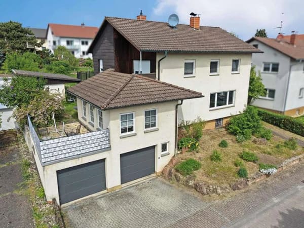 Immobilie in Zuzenhausen - Einfamilienhaus mit viel Platz in Zuzenhausen! - Bild 2