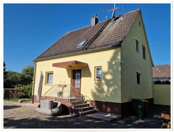 Immobilie in Fahrenzhausen - Frei stehendes Familienwohnhaus in 85777 Fahrenzhausen, Kreis Freising - Bild 0