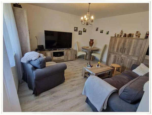 Immobilie in Fahrenzhausen - Frei stehendes Familienwohnhaus in 85777 Fahrenzhausen, Kreis Freising - Bild 2