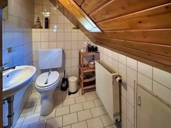 Immobilie in Osterburken - Drei Zimmer, Dachstudio & Balkon – 
eine Wohnung mit vielen Möglichkeiten! - Bild 4