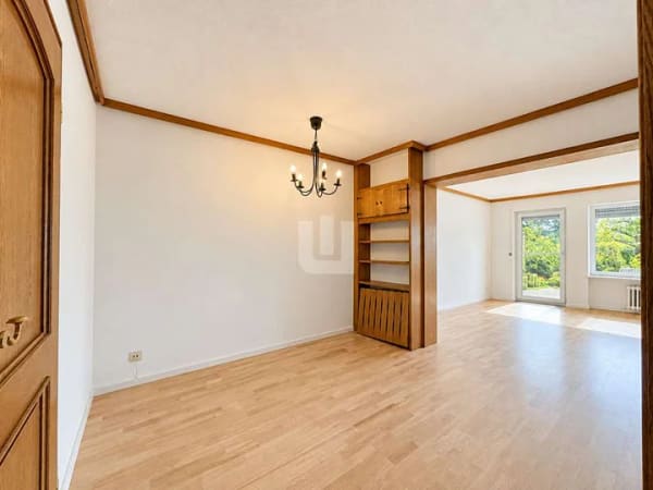 Immobilie in Emmering - WINDISCH - Schönes Reihenhaus mit loftartigem Dachgeschoss, Sauna und jeder Menge Potenzial! - Bild 3