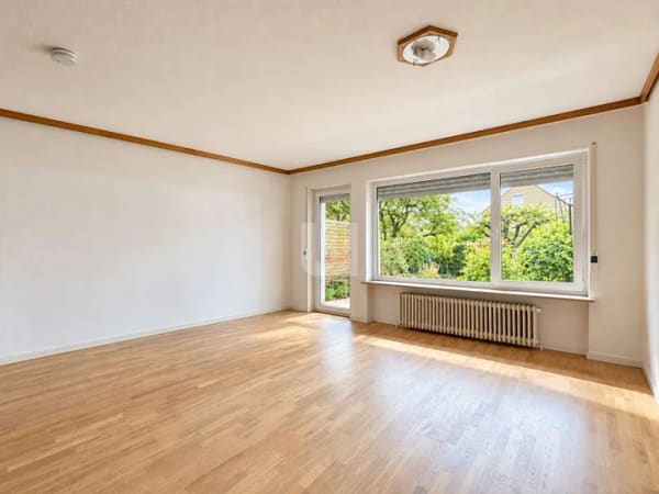 Immobilie in Emmering - WINDISCH - Schönes Reihenhaus mit loftartigem Dachgeschoss, Sauna und jeder Menge Potenzial! - Bild 4