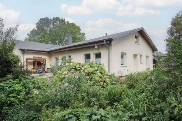 Immobilie in Kröpelin - Vor den Toren Kühlungsborns: Ostseenahes Zuhause mit Einliegerwohnung und großem Potenzial - Bild 0