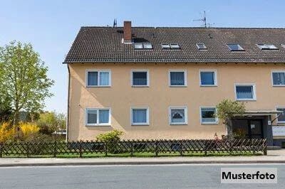 Immobilie in Versmold - Wohn- und Lagergebäude - Bild 0