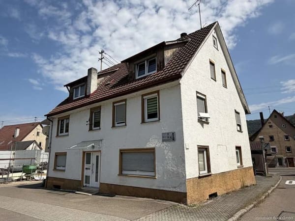Immobilie in Kuchen - Handwerker aufgepasst!
Haus mit 2 Wohnungen und großer Scheune/Werkstatt - Bild 0