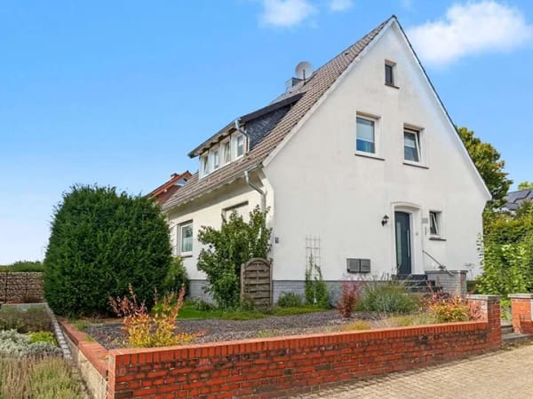 Immobilie in Ibbenbüren - Zweifamilienhaus auf einem interessanten Grundstück in Ibbenbüren - Bild 1