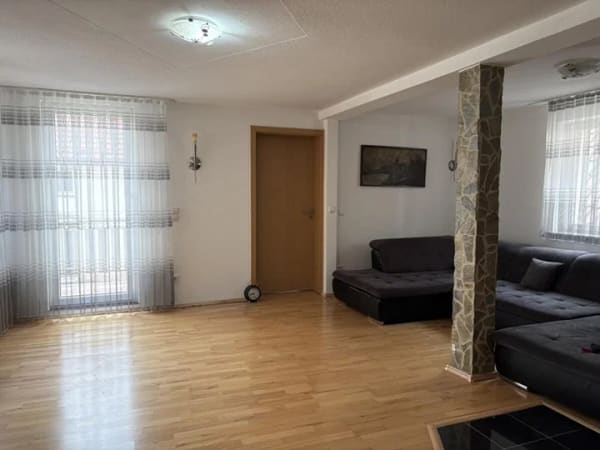 Immobilie in Bretzfeld - Einfamilienhaus freistehend in Bretzfeld - Bild 2