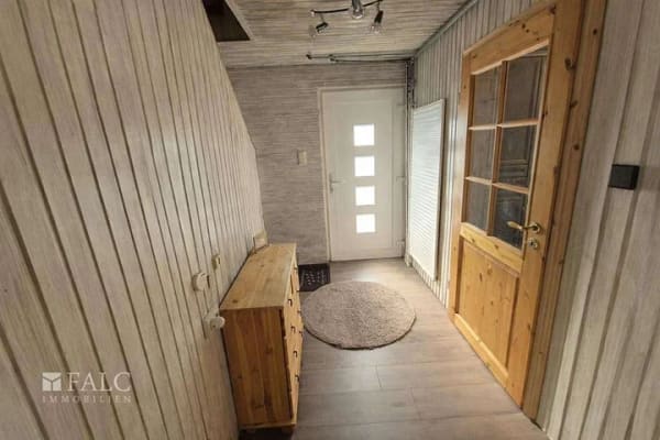 Immobilie in Weddingstedt - Einfamilienhaus mit großem Grundstück und Nebengebäuden in  Weddingstedt - Bild 4