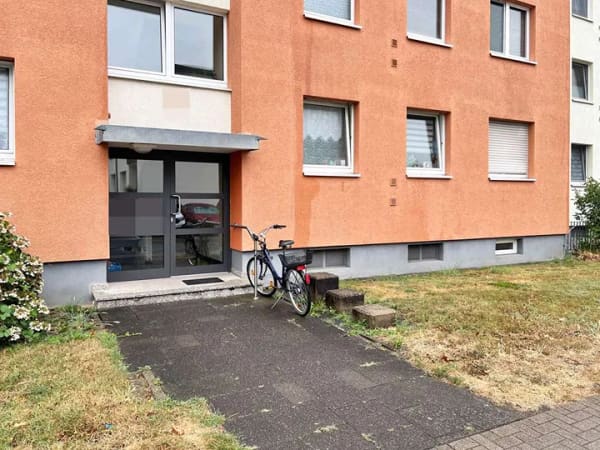 Immobilie in Wesseling - Mietfrei - Geräumige 4-Zimmer-Wohnung in Wesseling-Berzdorf - Bild 2