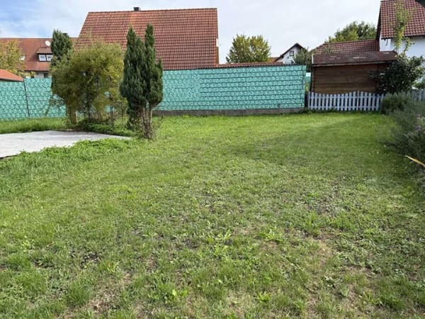 Immobilie in Wallhausen - Kleines Einfamilienhaus mit Doppelgarage und schönem Grundstück in ruhiger Siedlungslage - Bild 4