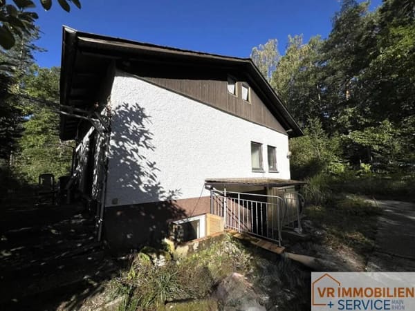 Immobilie in Maßbach - Rückzugsort in 97711 Maßbach: Wochenendhaus mit Möglichkeit zur Erstwohnsitz-Anmeldung - Bild 0