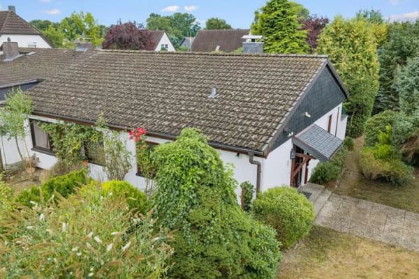 Immobilie in Nahe - Bungalow - 135 m² Wohn- und Nutzfläche - mit Garten und Garage in idyllischer Lage von Nahe - Bild 3