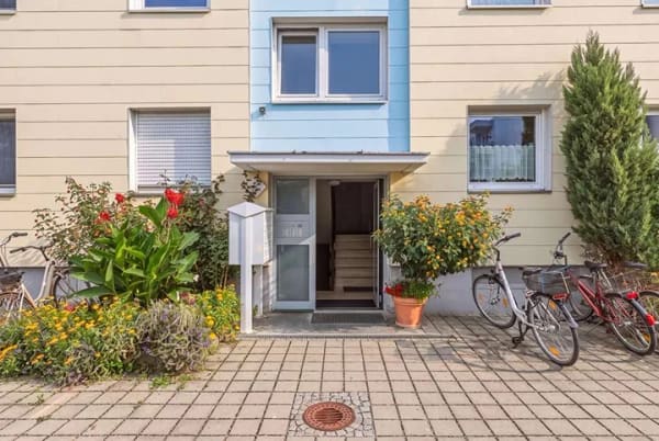 Immobilie in Olching - Renovieren. Einziehen. Wohlfühlen. | Apartment mit Westbalkon - Bild 0