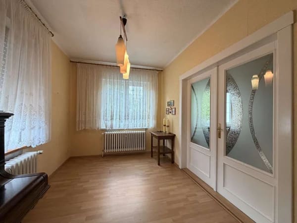 Immobilie in Wittenberg - Charmantes Schuldirektorenhaus in Straach zu verkaufen! - Bild 3