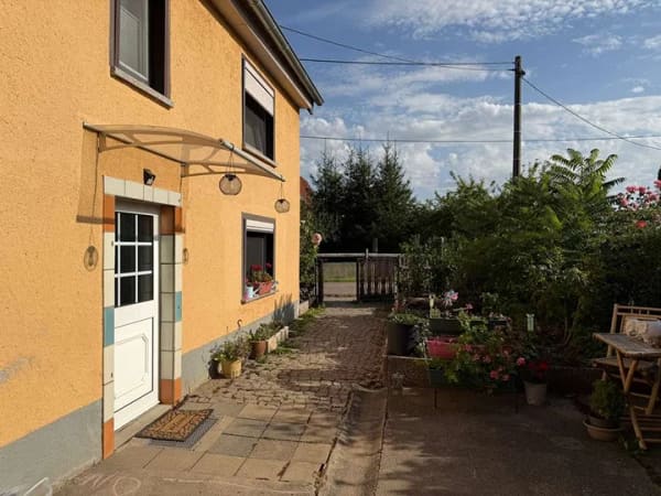 Immobilie in Diera-Zehren - Modernisiertes Wohnhaus mit großem Gartengrundstück in ländlicher Lage - Bild 2