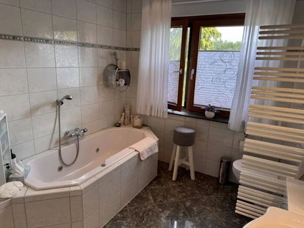 Immobilie in Neu Kaliß - Großzügiges Wohnen in ruhiger Lage mit weitläufigem Garten! - Bild 4