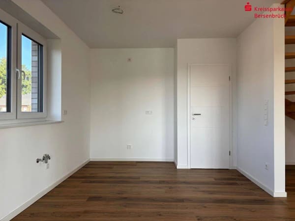 Immobilie in Ankum - Bezugsfreie Neubau-Maisonette mit Wohlfühl-Garantie: Wertbeständiges Wohnglück mit Option auf altersgerechte Anpassung - Bild 4