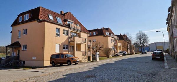 Immobilie in Pulsnitz - gemütliche Dachgeschosswohnung mit Balkon in ruhiger Wohnlage - Bild 0